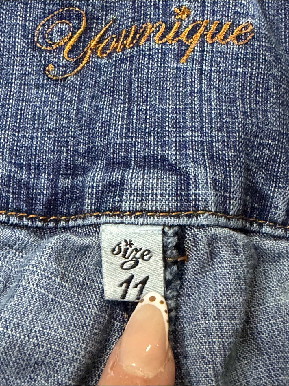 Younique Women's Low Rise Y2K Capri Jeans - Size 11 - Picture 6 of 11